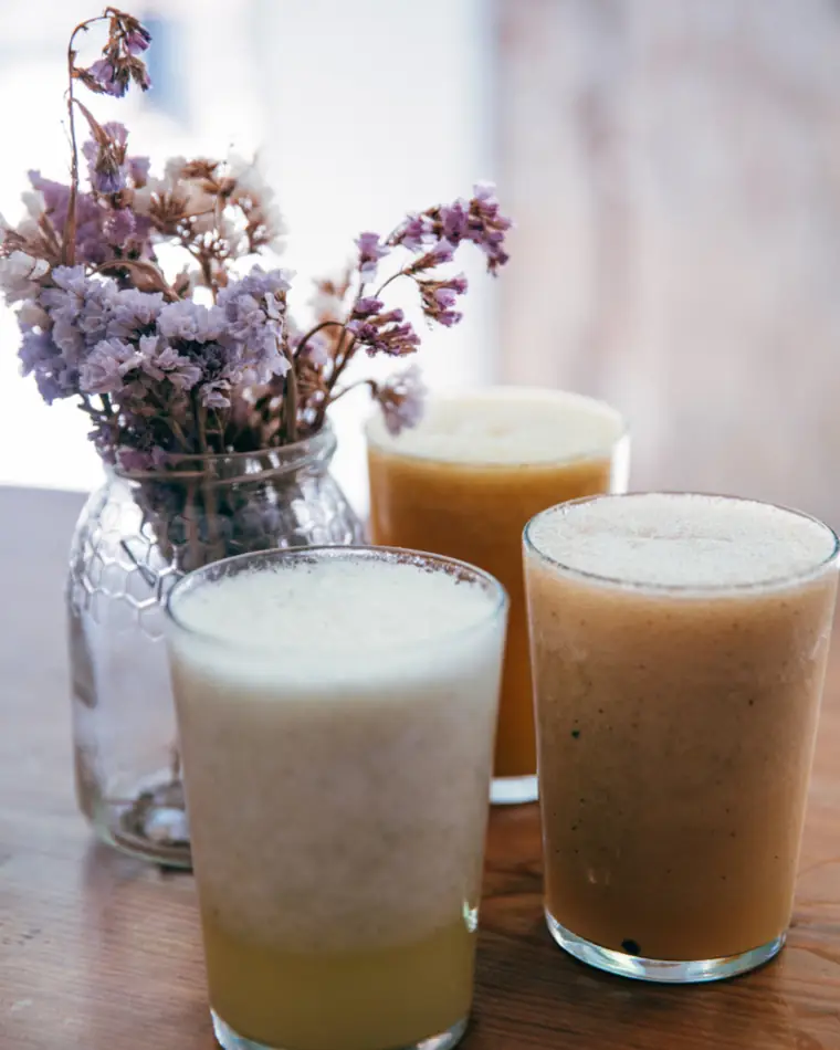 Banana and milk drinks in glasses